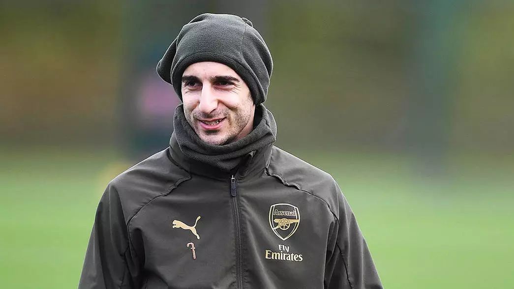 开云体育app-关键时刻波尔图调整名单以备亚冠，更衣室发声环节打磨，悬念犹存，身体对抗强度拉满的简单介绍